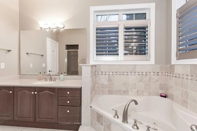 Additional image 8 of 50 Links Lane