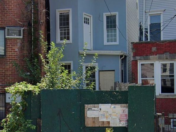 1142 Welling Court, Astoria, NY 11102