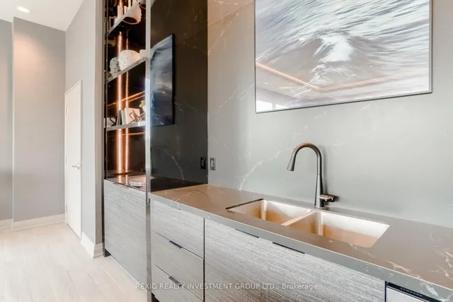 Additional image 32 of 95 DUNDAS St Unit 613