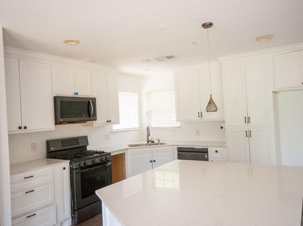 1523 Bamwick Dr, Houston, TX 77090