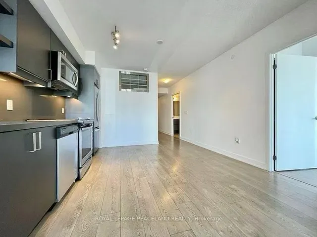 Additional image 4 of 50 Wellesley St Unit 1606