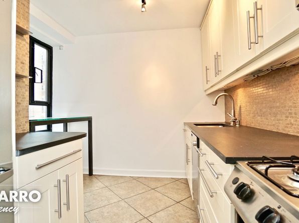 31 Nagle Ave #3B, New York, NY 10040