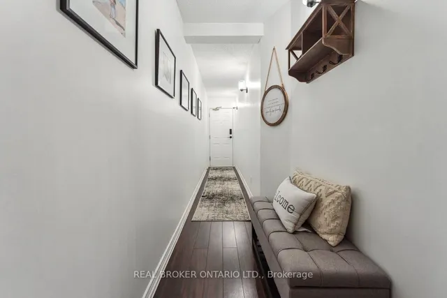 Additional image 4 of 2010 Cleaver Ave Unit 101