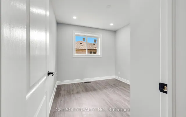 Additional image 19 of 31 Bulbourne Rd