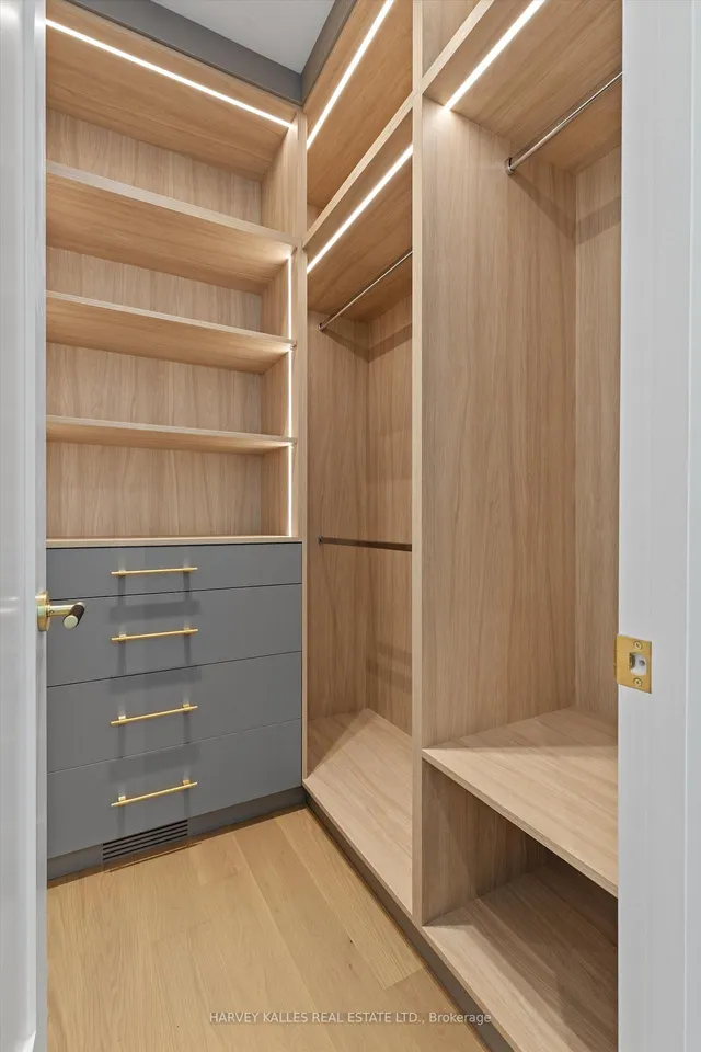 Additional image 33 of 104 Manor Rd