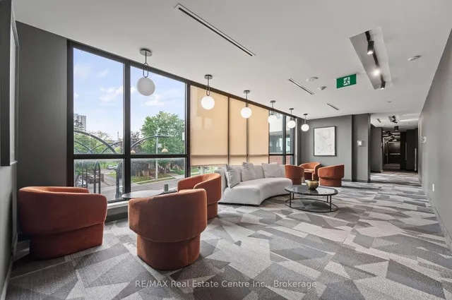 Additional image 34 of 5 Wellington St Unit 414