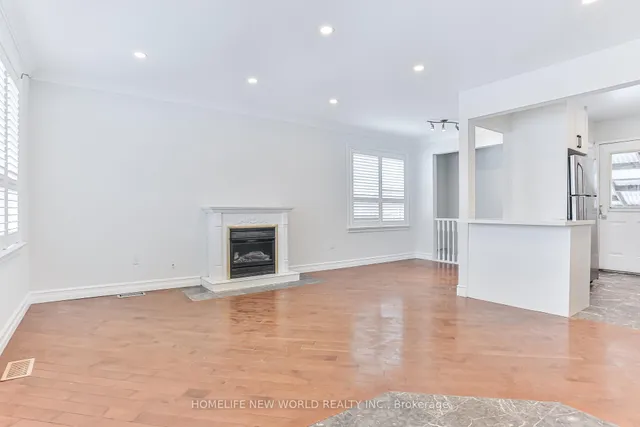 Additional image 3 of 3 Erlesmere Ave