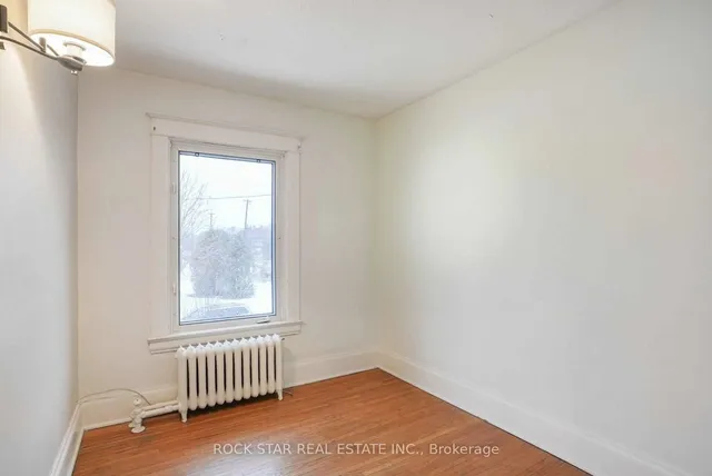 Additional image 9 of 115 Balsam Ave