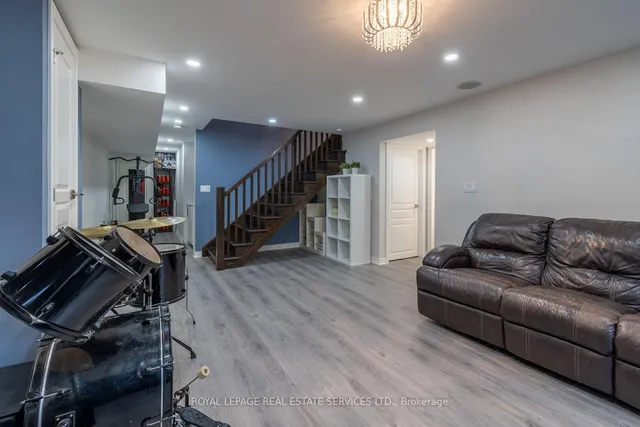 Additional image 21 of 75 Chamomile Dr