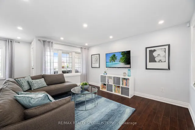 Additional image 10 of 2341 Parkhaven Blvd Unit 13