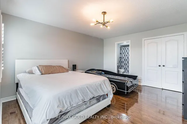 Additional image 25 of 251 Father Tobin Rd