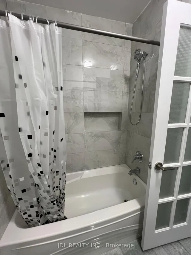 Additional image 10 of 44 Sullivan St