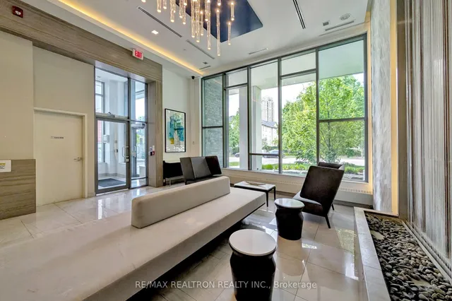 Additional image 2 of 28 Avondale Ave Unit 203