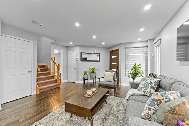 Additional image 10 of 14 Twisted Oak St