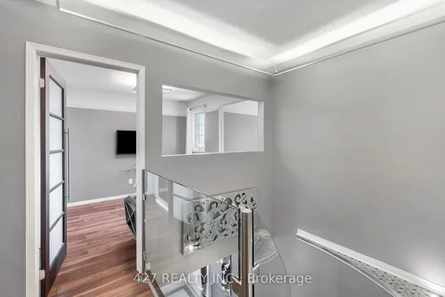 Additional image 20 of 4768 Owl Circ