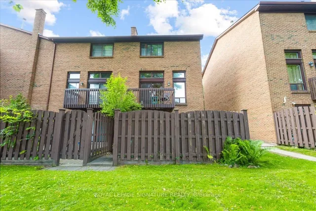 Additional image 36 of 86 Wagon Trailway