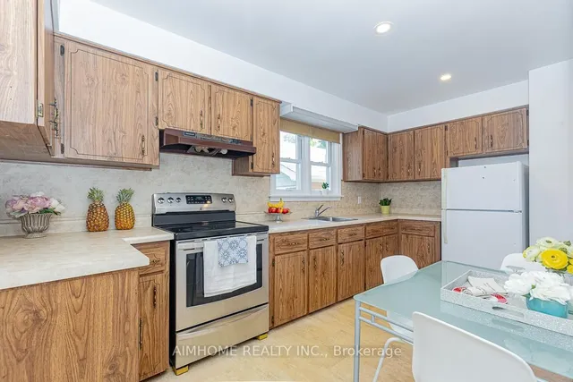 Additional image 13 of 12 Canham Cres