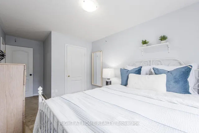 Additional image 26 of 7 Southside Pl Unit 27