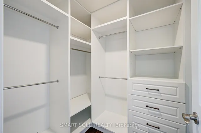 Additional image 33 of 79 Radwell Cres