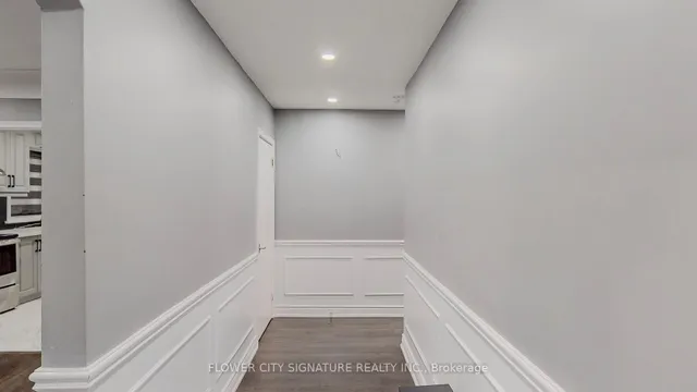 Additional image 7 of 11 Rita St