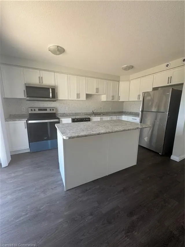 Additional image 13 of 24 Morrison Rd Unit F1