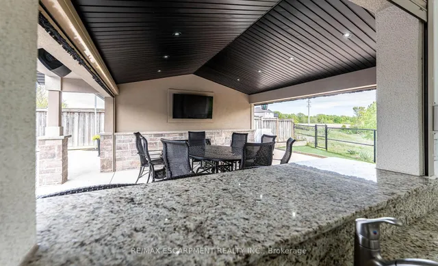 Additional image 38 of 188 Mother's St