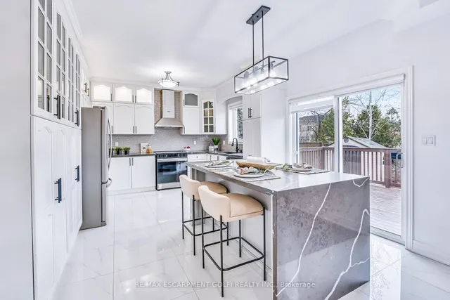 Additional image 11 of 111 GALILEO Dr