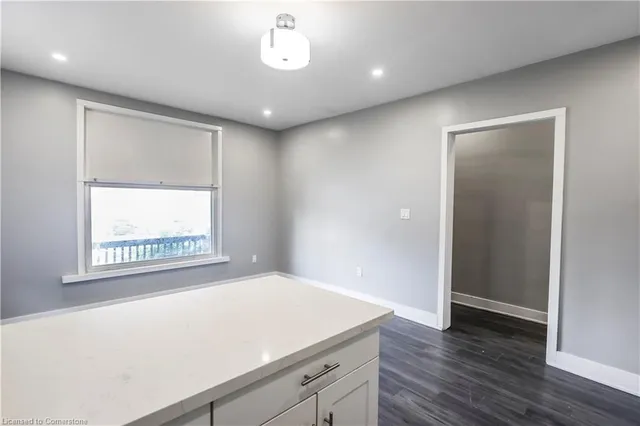 Additional image 8 of 47 Wellington St