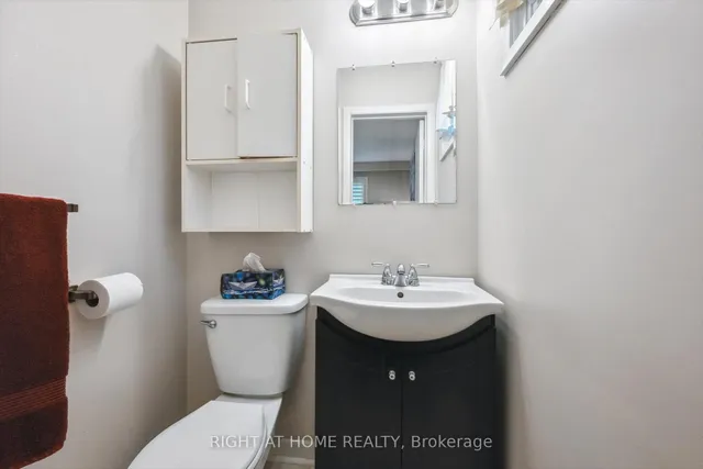 Additional image 18 of 90 Clement Rd