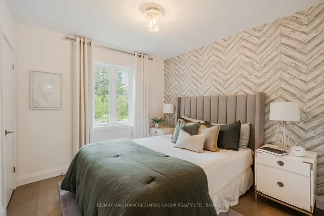 Additional image 11 of 90 Birchmount Rd