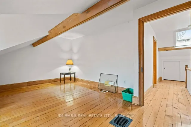 Additional image 39 of 282 Main St