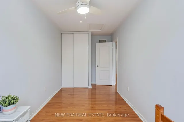 Additional image 28 of 124 Jenkinson Way Unit 24