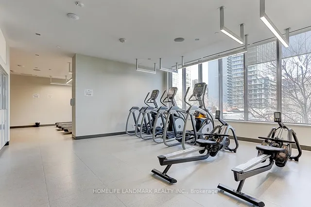 Additional image 31 of 365 Church St Unit 1905