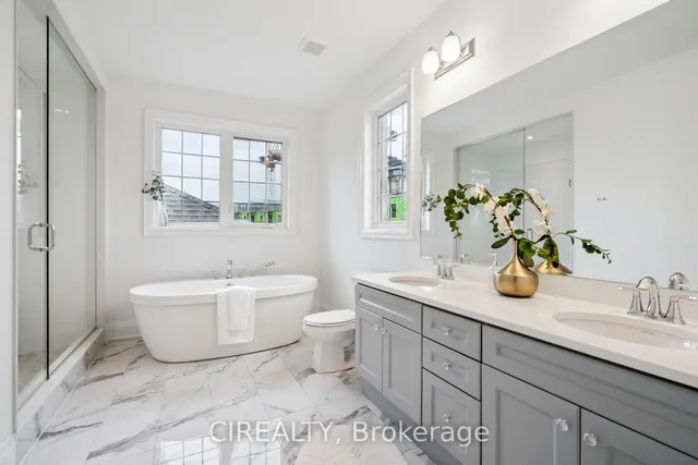 Additional image 25 of 1300 Aymond Cres