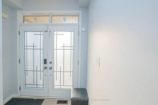 Additional image 3 of 157 Baffin Cres