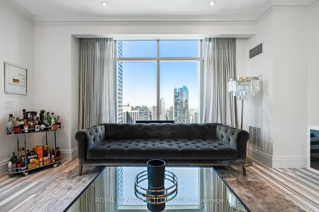 Additional image 20 of 311 Bay St Unit 3805