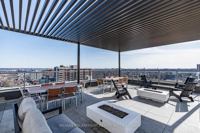 Additional image 14 of 212 King William St Unit 818