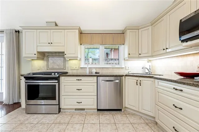 Additional image 4 of 398 Bell St