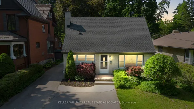 196 Sheldon Ave