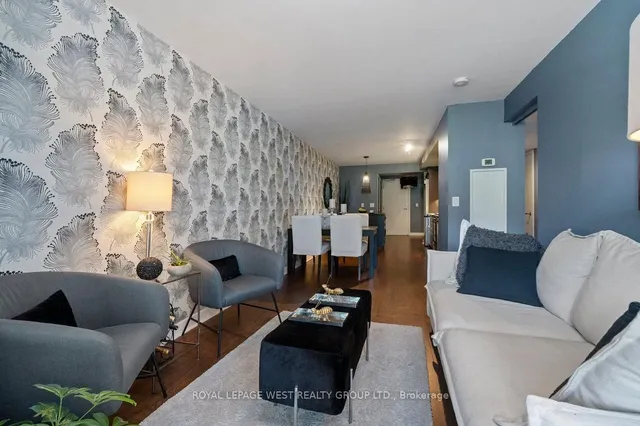 Additional image 19 of 320 Richmond St Unit 201