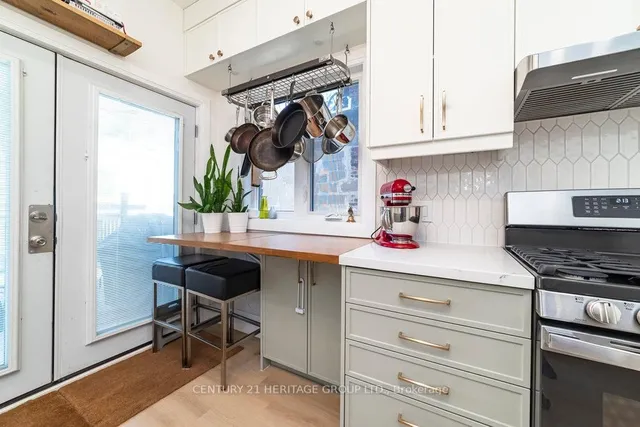 Additional image 29 of 201 Jackson St