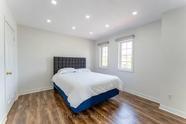 Additional image 20 of 15 Tournament Dr