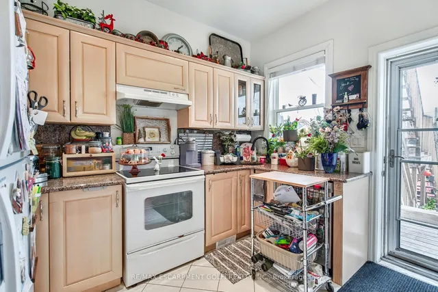 Additional image 13 of 54 West Ave