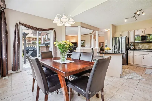 Additional image 18 of 122 Hawkswood Dr