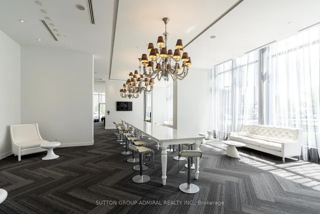 Additional image 27 of 90 Parklawn Rd Unit 1003