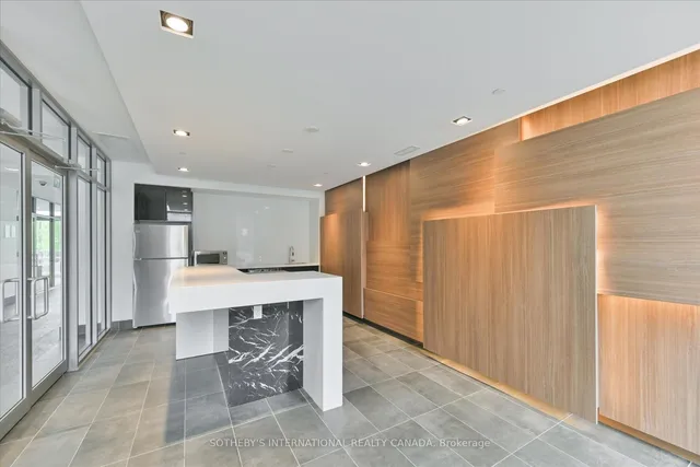 Additional image 29 of 5260 Dundas St Unit 410