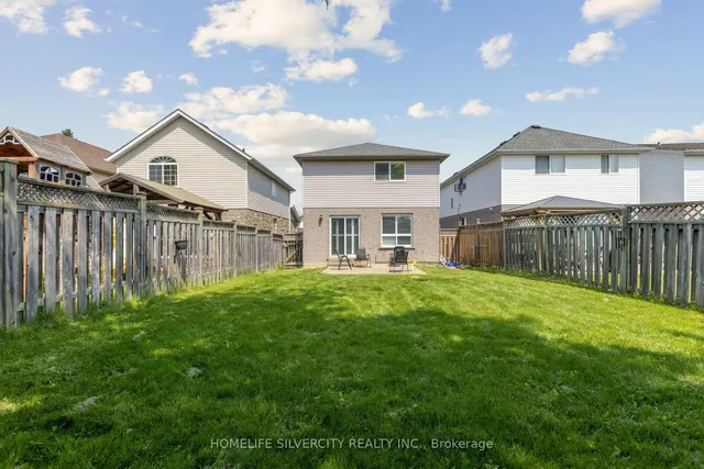 Additional image 29 of 221 Grey Fox Dr