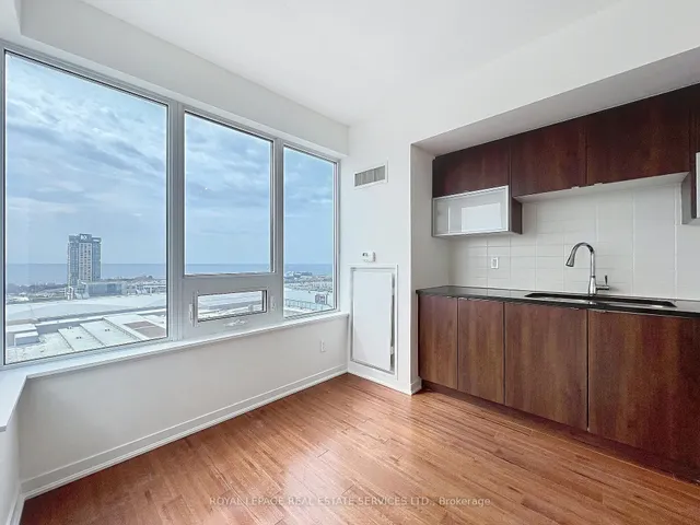 Additional image 11 of 135 East Liberty St Unit 2310