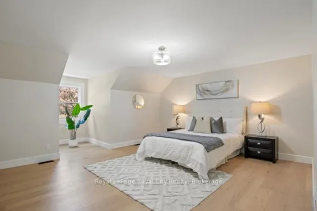 Additional image 14 of 92 Scenic Wood Cres