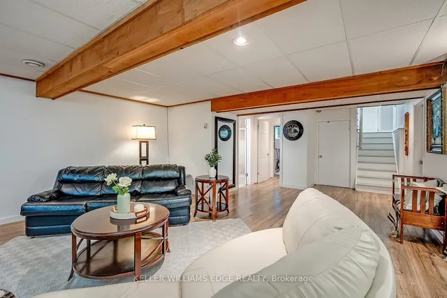 Additional image 28 of 105 Glenhollow Dr